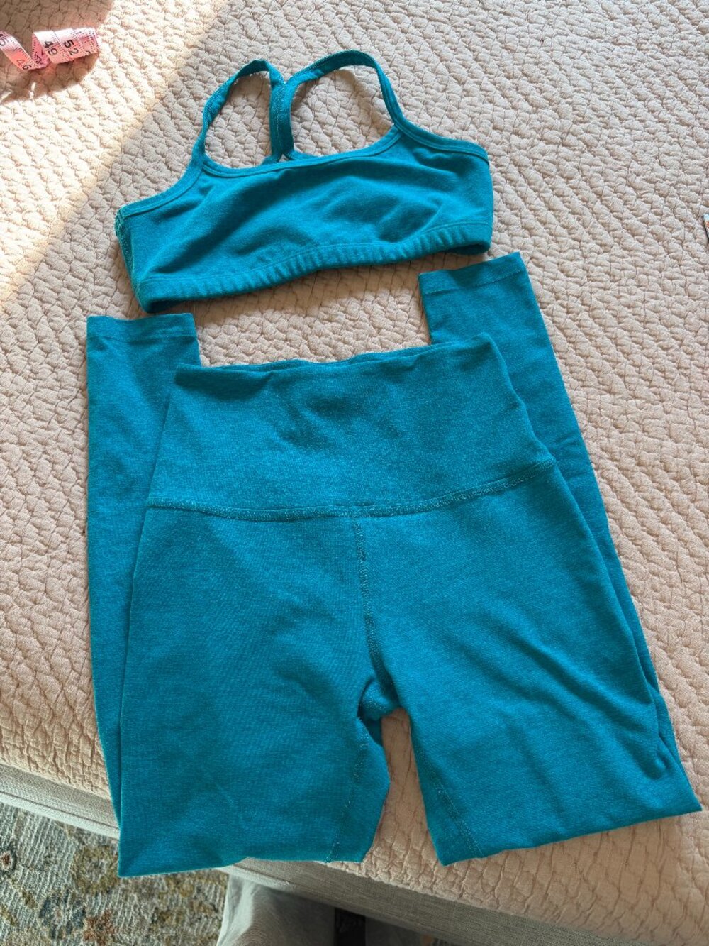 Beyond Yoga set in Peacock Blue Heather (XS)